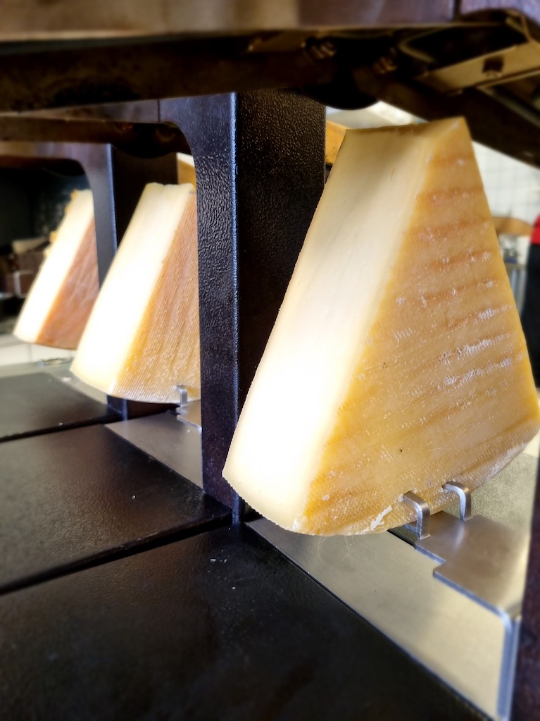 Intérieur chaleureux du Chalet